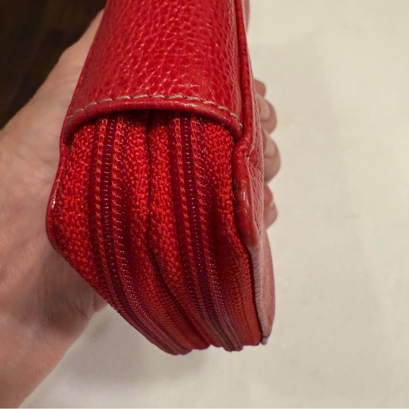 TUSK NEW YORK Women’s Wallet Double Zip Madison Red Pebbled Leather - Picture 12 of 15